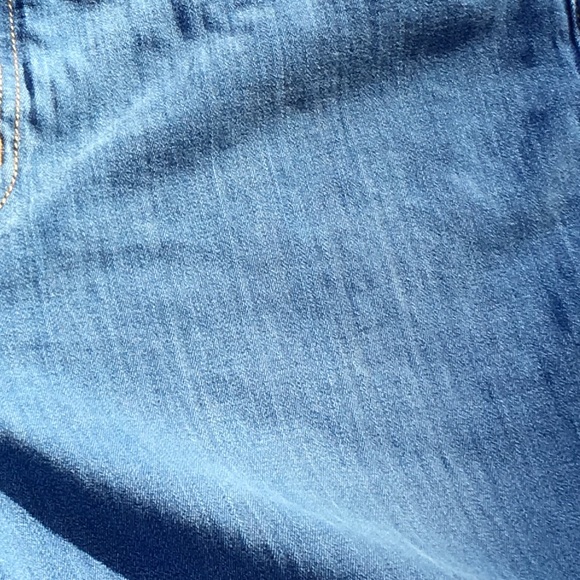 J Brand Maria in Lucas wash - Picture 3 of 7